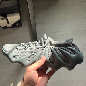 Yeezy 450 Gray Sneakers size 11